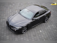 Alfa Romeo Giulia - 2.0 T AWD Veloce Q4