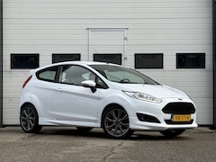 Ford Fiesta - 1.0 EcoB. 125pk ST Line Navi | Climate | Pdc | Trekhaak