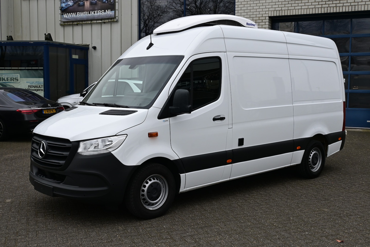 Mercedes-Benz Sprinter - 316 CDI L2H2 Koelwagen Kerstner D/N stekker, Geveerde stoel, Camera - AutoWereld.nl