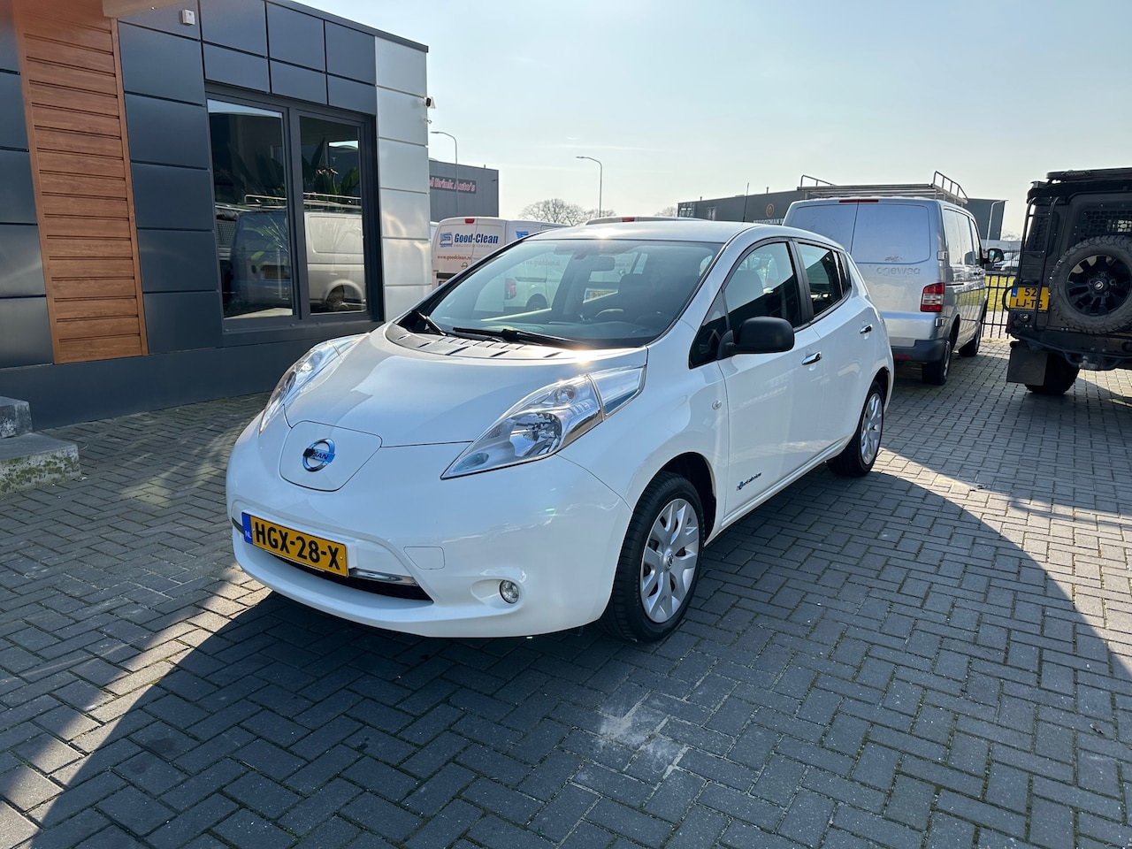 Nissan LEAF - Acenta 24 kWh 112000 km - AutoWereld.nl