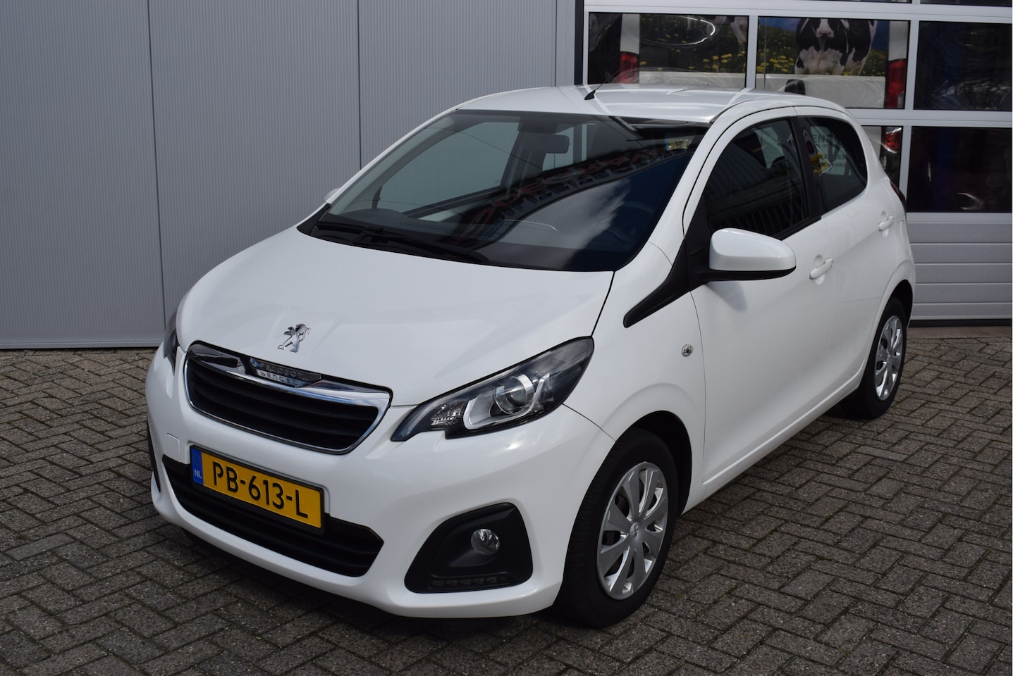 Peugeot 108 - 1.0 e-VTi Blue Lion | Airco | 5-deurs | Bluetooth | NL-auto - AutoWereld.nl