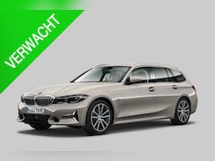 BMW 3-serie Touring - 330e High Executive Luxery line, BTW, Adaptieve Cruise Control, sportstoelen, headup, comf