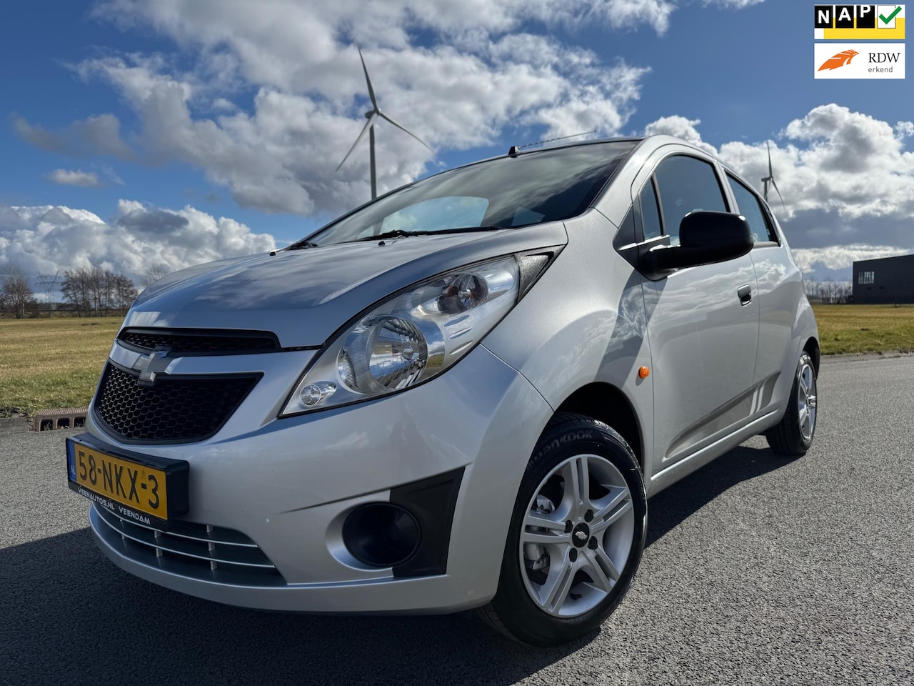 Chevrolet Spark - 1.0 16V LS ! 1e Eigenaar ! Airco Lichtmetaal - AutoWereld.nl