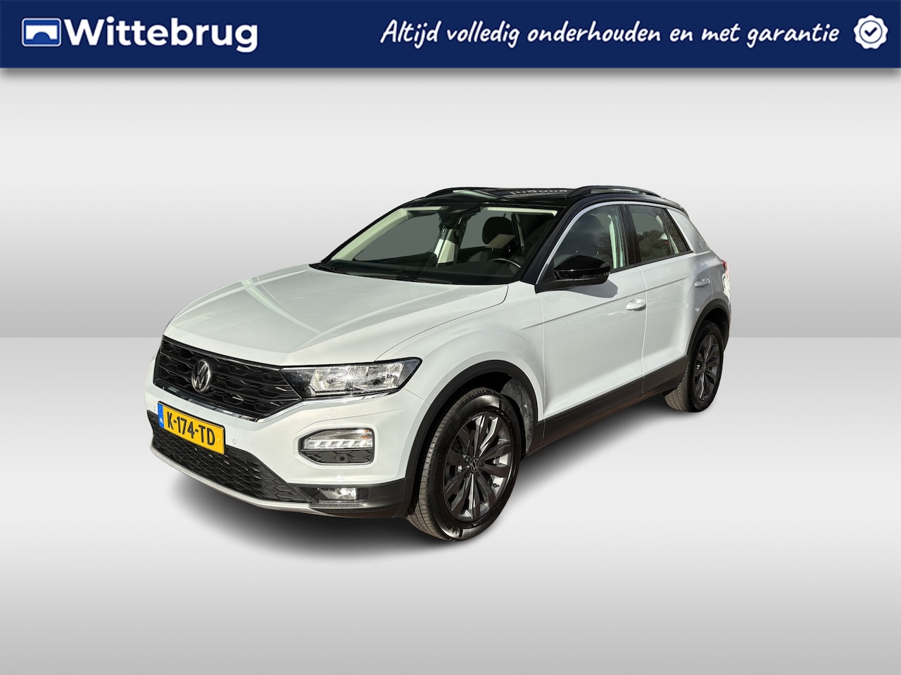 Volkswagen T-Roc - 1.0 TSI Style / Metallic/ Zwart dak/ Clima/ Navi/ Do Glas/ Parkeersensoren/ 17 lmv - AutoWereld.nl