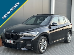 BMW X1 - sDrive18i M PACK 2022 PANO NAVI CR CONTROL CAMERA CLIMATE CONTRO