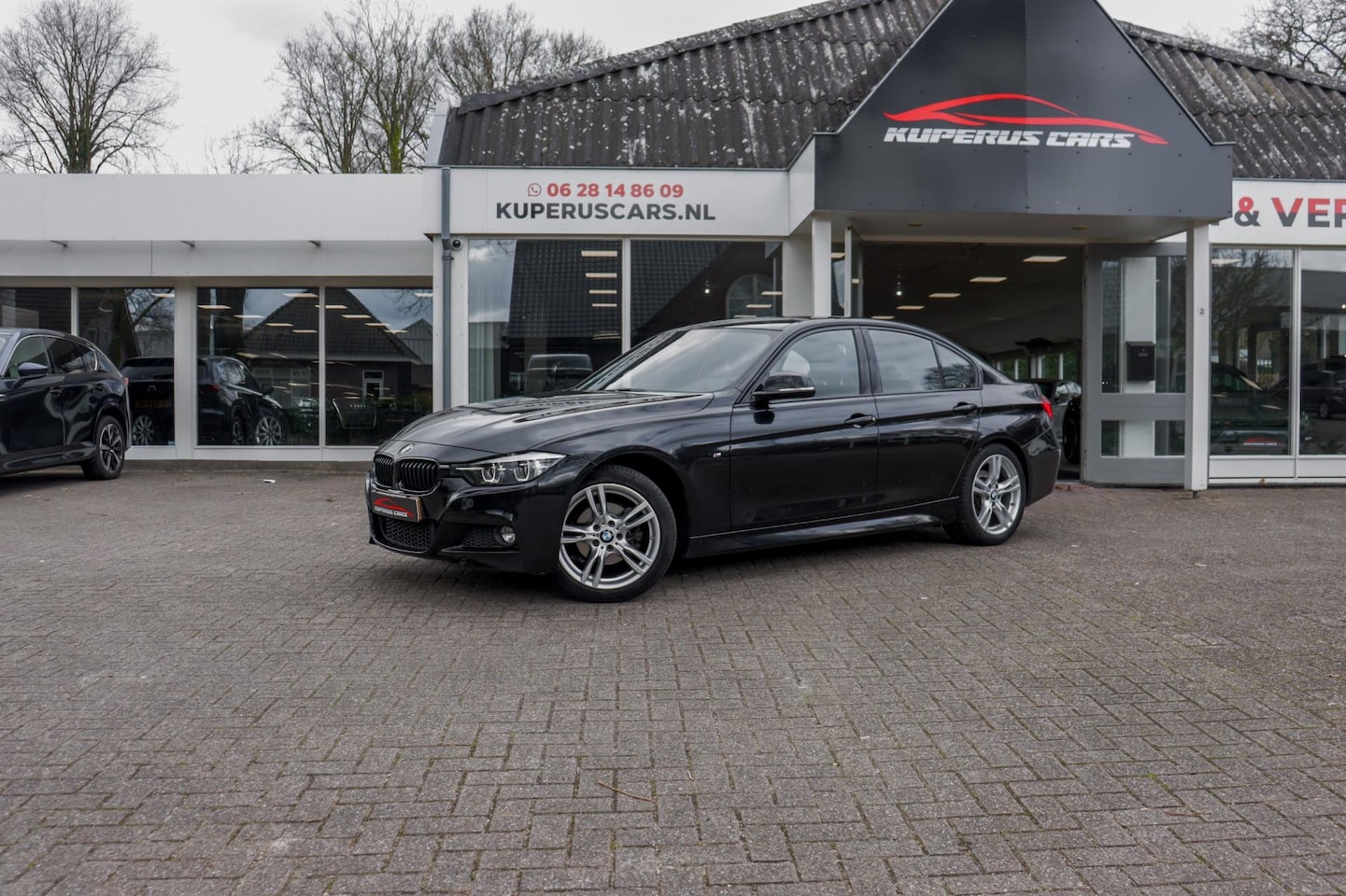 BMW 3-serie - 320i Edition M Sport Shadow Executive NAP/Virtual/Carplay/Led/ - AutoWereld.nl