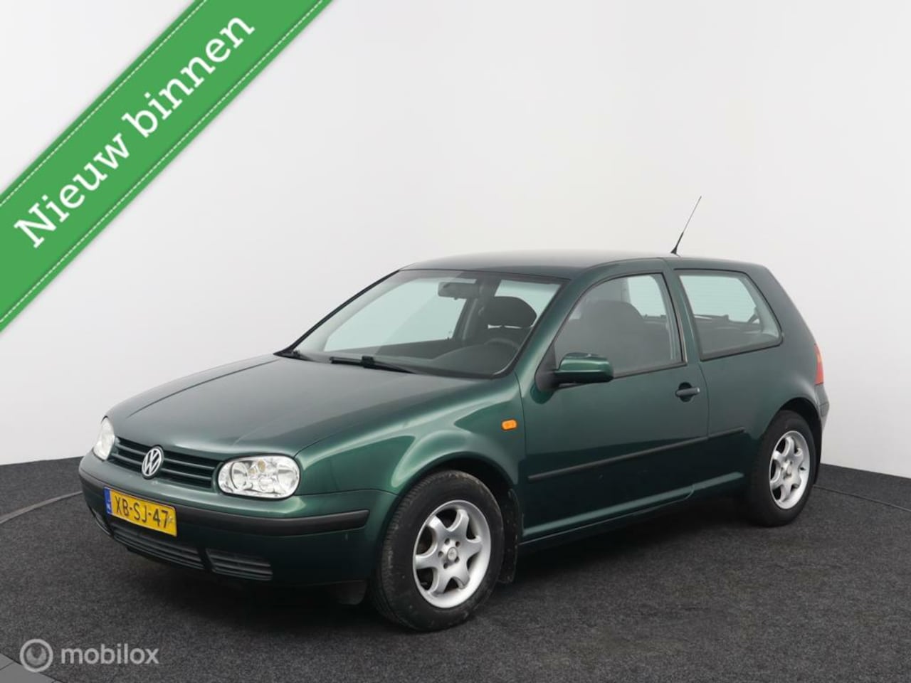 Volkswagen Golf - 1.4-16V 1.4-16V - AutoWereld.nl