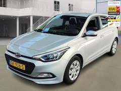 Hyundai i20 - 1.2 HP i-Motion Comfort 1e Eig. 65.480 km +NAP NL