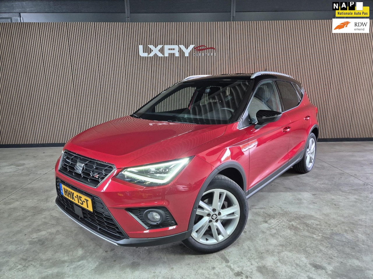 Seat Arona - 1.0 TSI FR Business Intense | Navi | Clima | Cruise | PDC | Camera | Stoelverwarming | - AutoWereld.nl