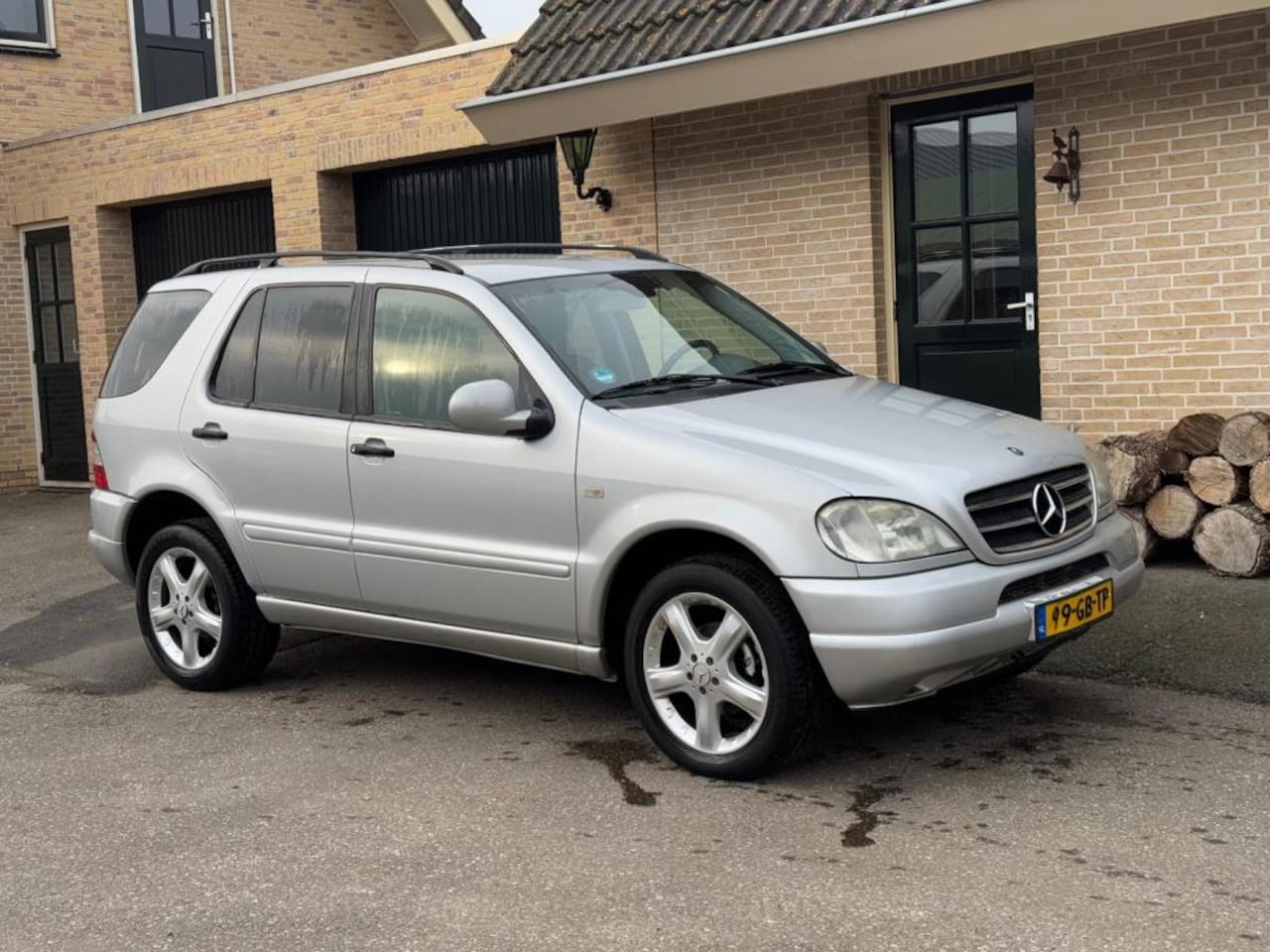 Mercedes-Benz M-klasse - ML320 |AIRCO|TREKHAAK| EXPORT - AutoWereld.nl