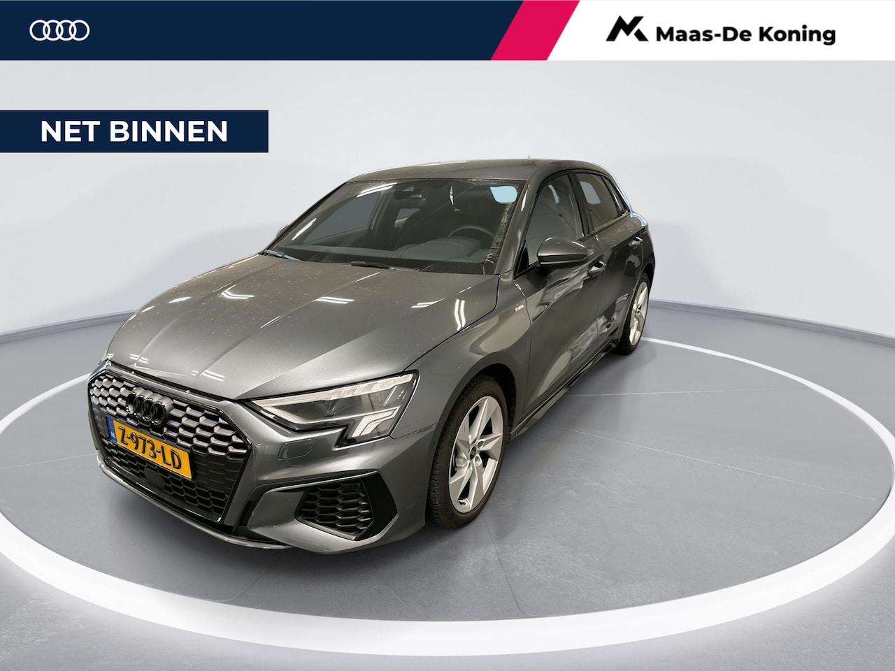 Audi A3 Sportback - 30 Tfsi 110pk S-tronic S edition · ACC · Camera · P-Sensoren · Navi · Smartphone Interface - AutoWereld.nl