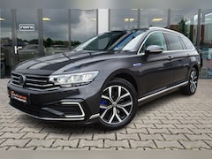 Volkswagen Passat Variant - 1.4 TSI PHEV GTE | Pano | Camera | Virtual Cockpit |