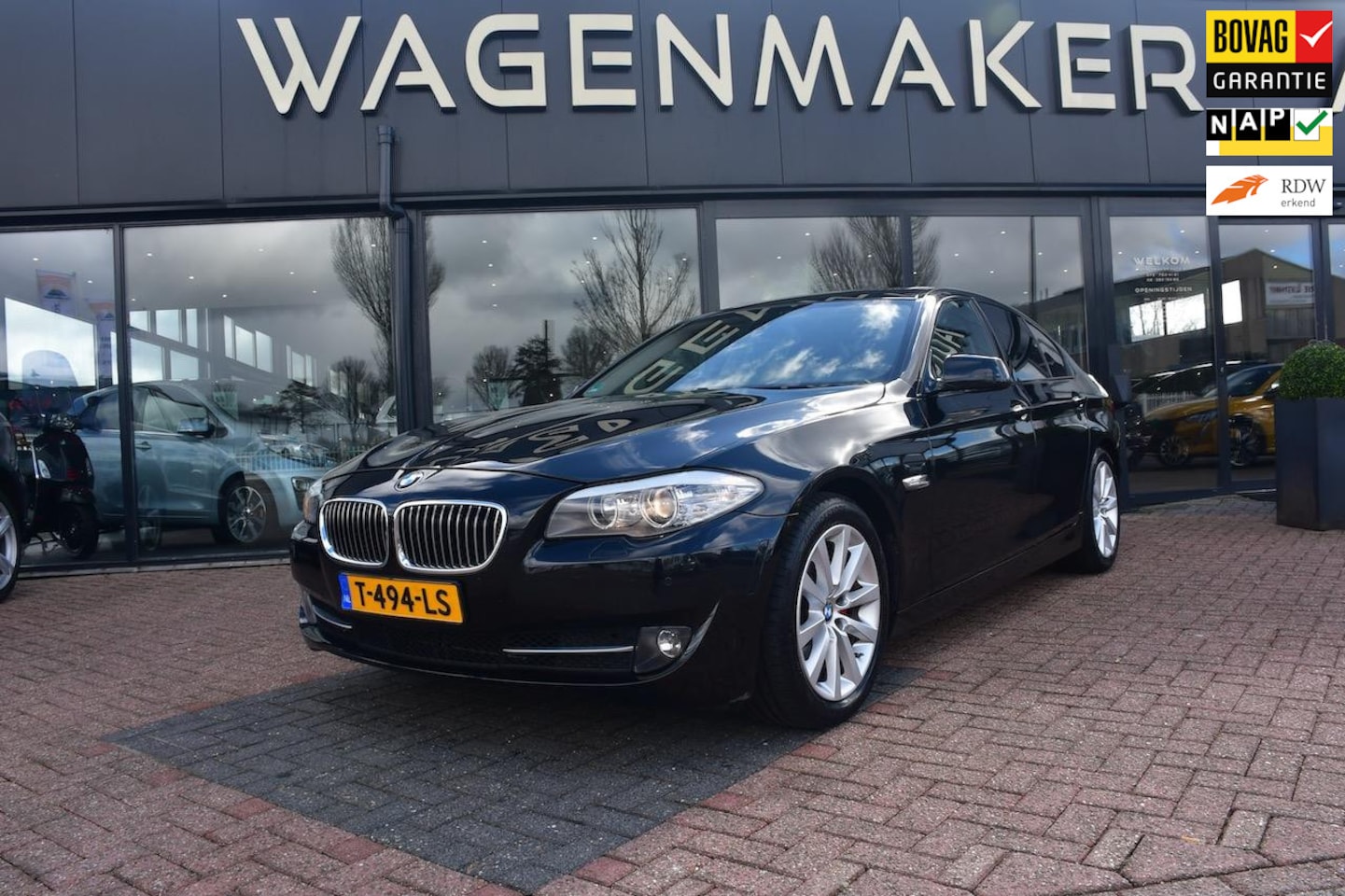 BMW 5-serie - 528i High Executive AUT|CLIMA|Leder|NAV|CAM|PANO - AutoWereld.nl