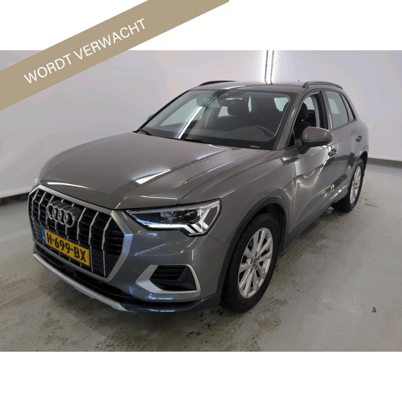 Audi Q3 - 35 TFSI AUT Pro Line business LED PANORAMA Origineel NL - AutoWereld.nl