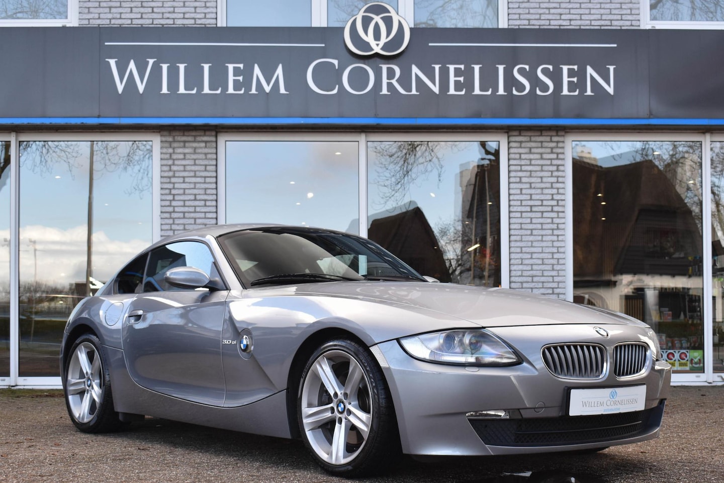 BMW Z4 Coupé - 3.0si Executive Aut M-Sportstoelen HiFi Xenon Navi - AutoWereld.nl