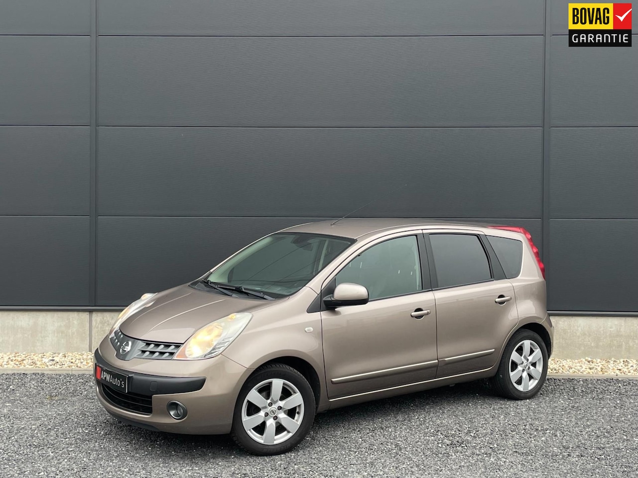 Nissan Note - 1.6 Tekna Automaat | Clima | Radio - AutoWereld.nl