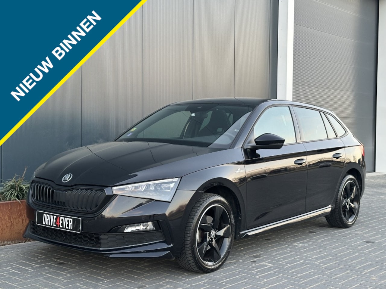 Skoda Scala - 1.0 TSI MONTE-CARLO DSG M2022 PANO NAVI VIRTUAL CAMERA - AutoWereld.nl