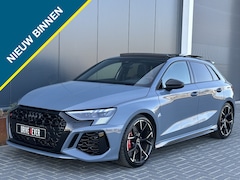 Audi RS3 - Sportback 2.5 TFSI RS 3 quatt. PANO HUD NAVI CAMERA SPORTVELGEN