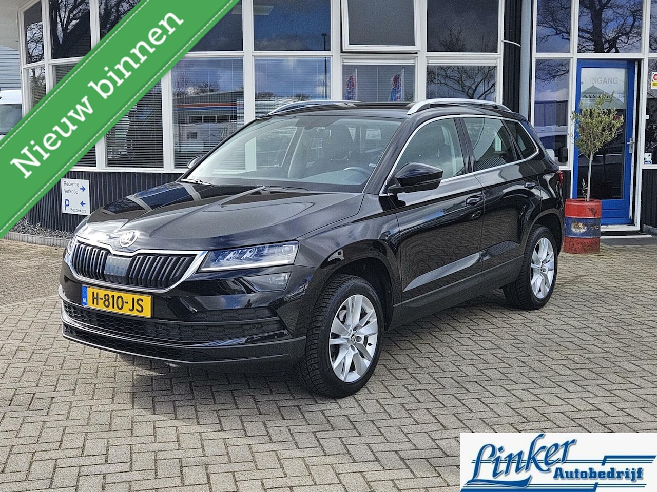 Skoda Karoq - 1.0 TSI Business Edition CAMERA NL-AUTO CARPLAY - AutoWereld.nl