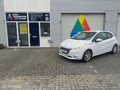 Peugeot 208 - 1.2 VTi Access AANBIEDING