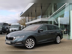 Skoda Octavia Combi - 1.4 TSI iV PHEV Style Plus - Navi - LED - Stoel - Stuurverwarming - PDC - Rijklaar