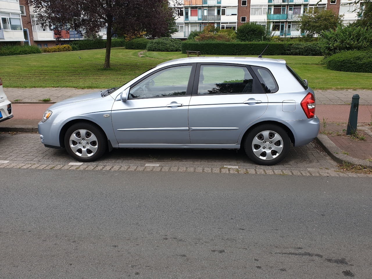 Kia Cerato - 1.6-16V LX - AutoWereld.nl