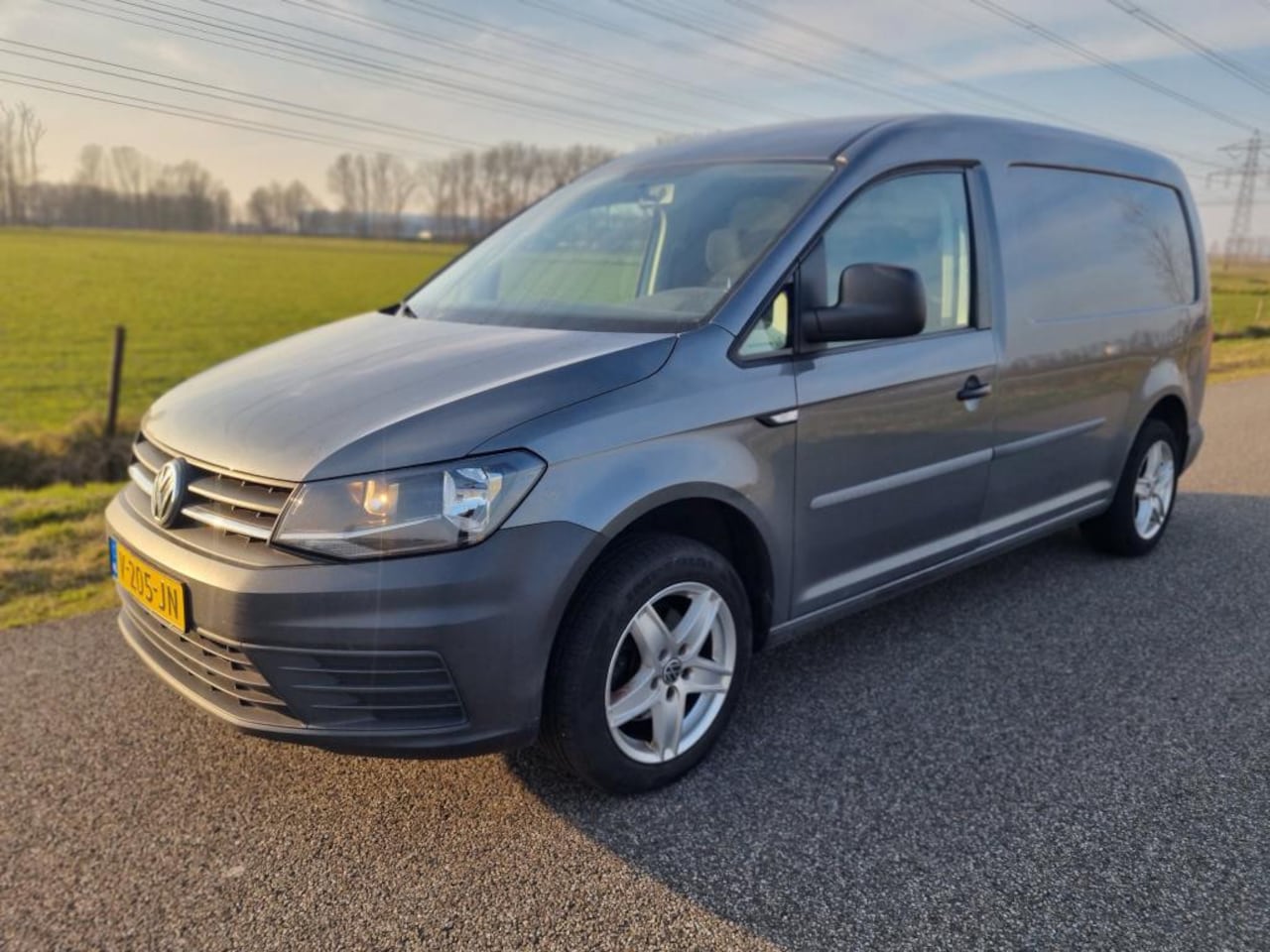 Volkswagen Caddy Maxi - 2.0 TDI L2H1 BMT Trendline euro 6 - AutoWereld.nl