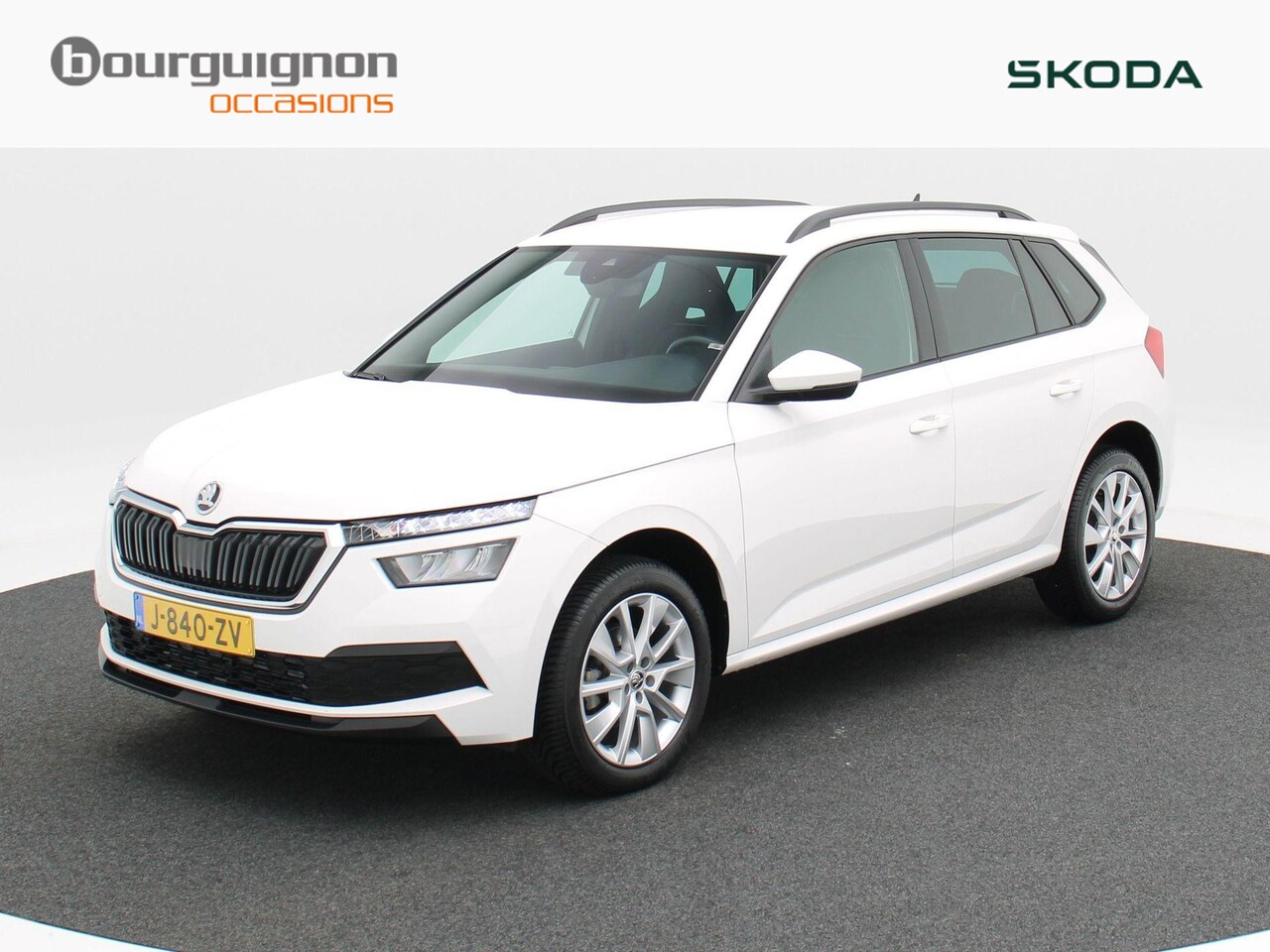 Skoda Kamiq - 1.0 TSi 110 Pk Automaat Sport Business | Adaptive Cruise | DAB | Climate Control | Navigat - AutoWereld.nl