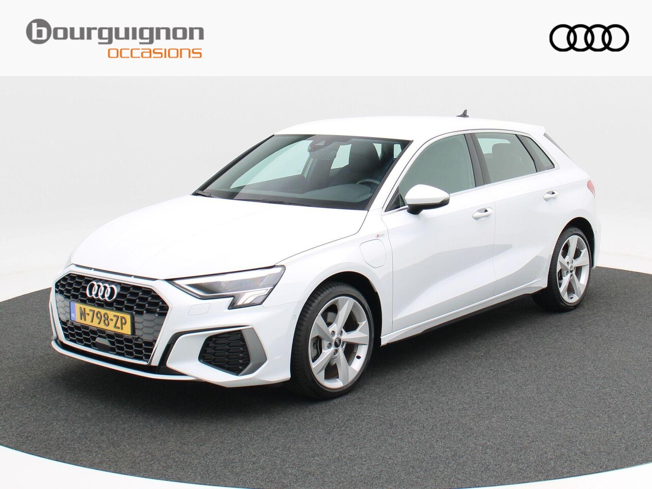 Audi A3 Sportback - 40 TFSi e 204 Pk Automaat S-Line | Full LED | 18 Inch | Adaptive Cruise | App Connect | St - AutoWereld.nl