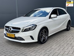 Mercedes-Benz A-klasse - 200 Ambition / Amg / Camera / Navi / Automaat