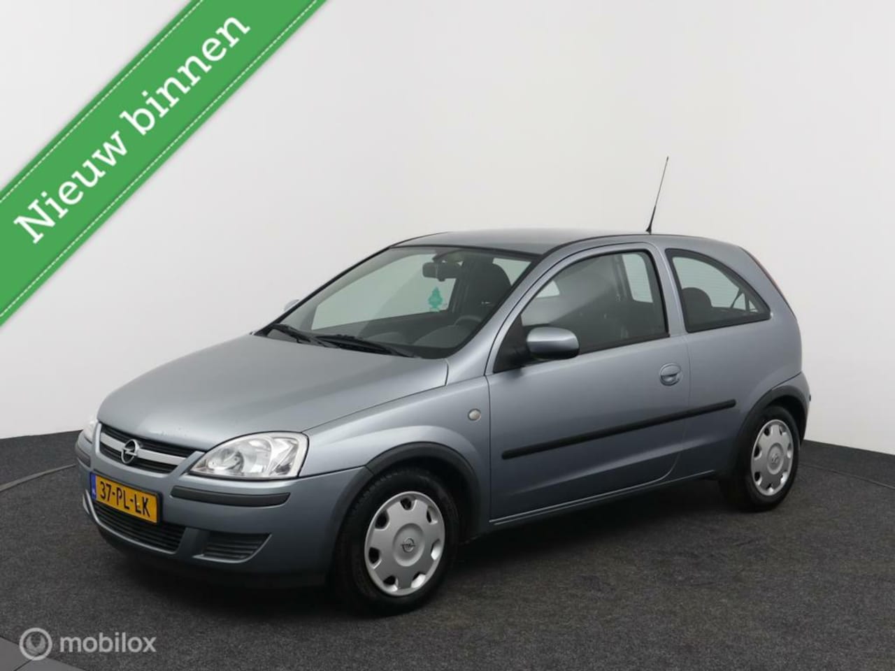 Opel Corsa - 1.2-16V Cosmo 1.2-16V Cosmo - AutoWereld.nl