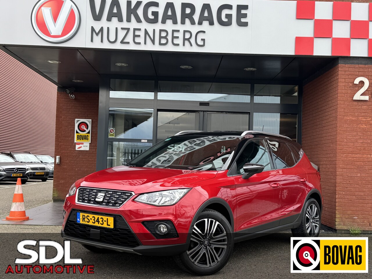 Seat Arona - 1.0 TSI Xcellence Launch Edition // NAVI // CAMERA // APPLE CARPLAY - ANDROID AUTO // CRUI - AutoWereld.nl