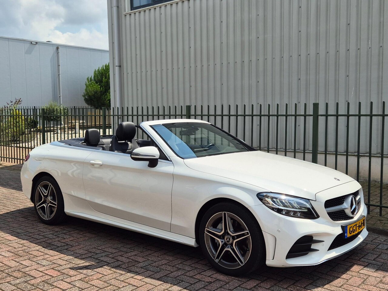 Mercedes-Benz C-klasse Cabrio - 200 AMG Line-Airscarf-Burmester Audio - AutoWereld.nl