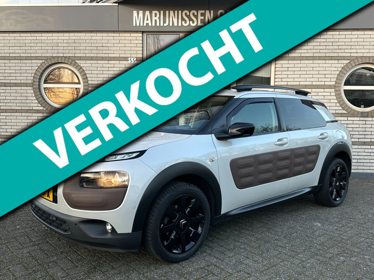 Citroën C4 Cactus - 1.2 PureTech Shine |Navi,Cam,Trekh,Cruise| - AutoWereld.nl