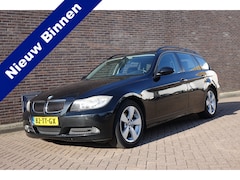 BMW 3-serie Touring - 318i Business Line, leder interieur, ijskoude airco, leuke frisse auto