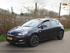 Opel Astra - 1.4 Turbo Business + *Navi *Cruise