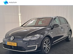 Volkswagen e-Golf - e-Golf 136pk 5DRS Automaat E-DITION 2019 / Navi / Camera