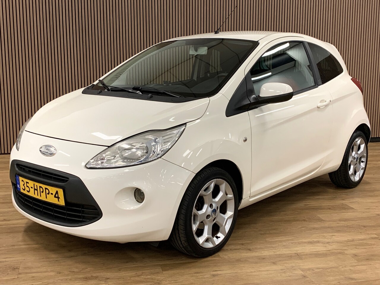 Ford Ka - 1.2 Titanium|Airco| - AutoWereld.nl