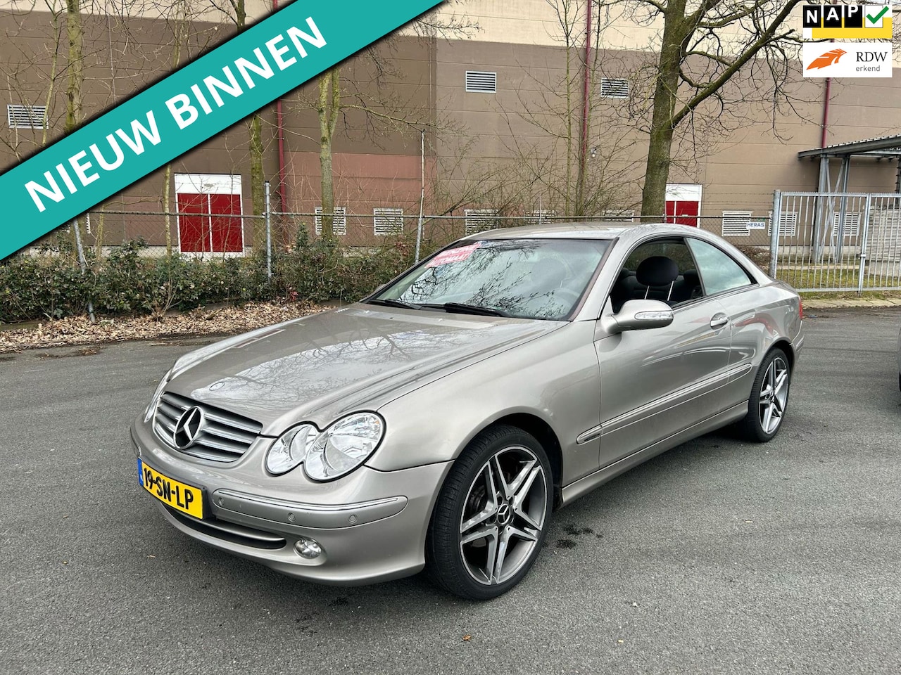 Mercedes-Benz CLK-klasse Coupé - 200 K. Elegance LEUKE AUTO RIJDT EN SCHAKELT GOED - AutoWereld.nl