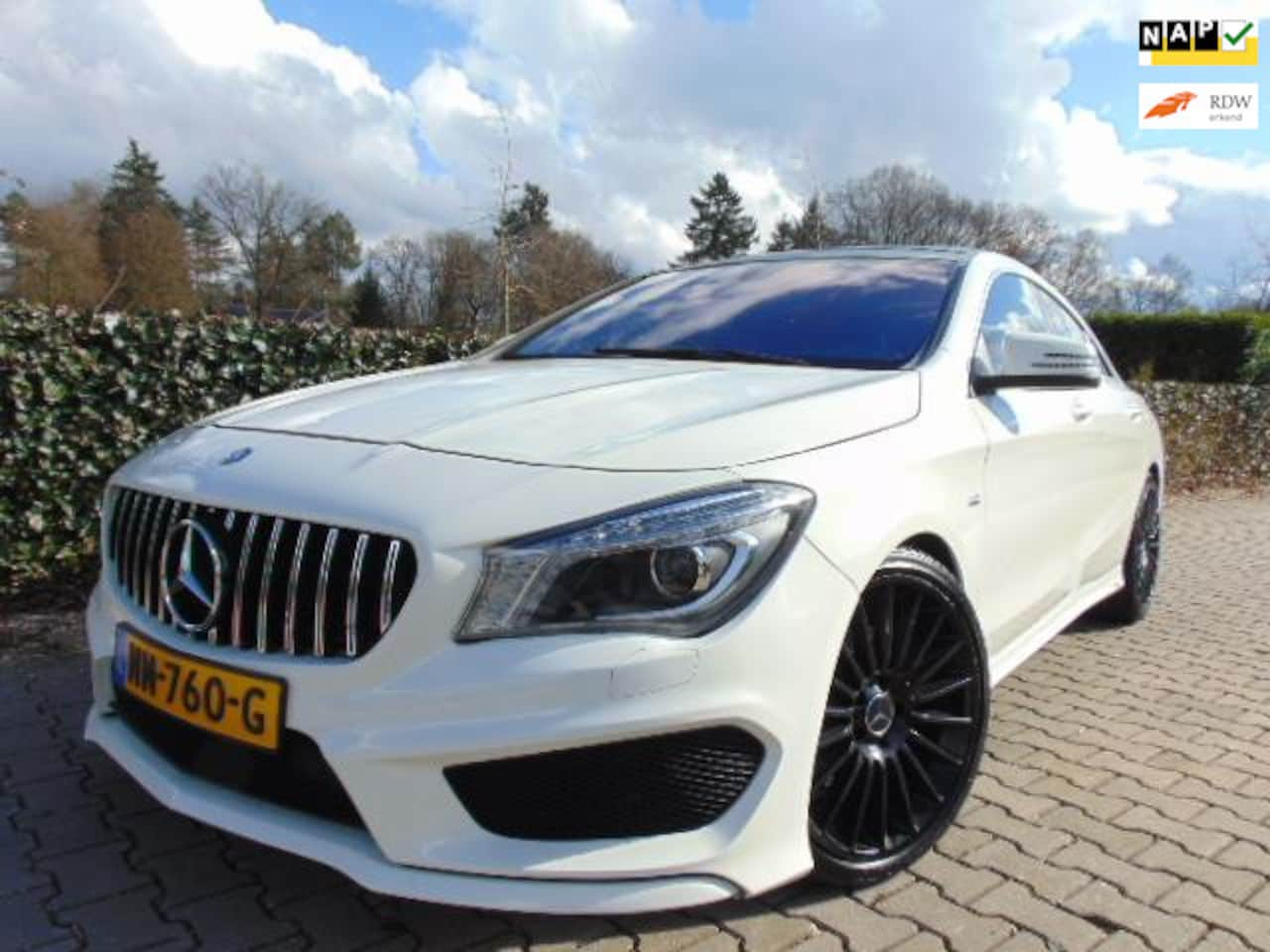 Mercedes-Benz CLA-Klasse - 250 OrangeArt AMG Edition , 270pk BRABUS Getuned , Clima / Panodak / Leder / Camera-Navi-M - AutoWereld.nl