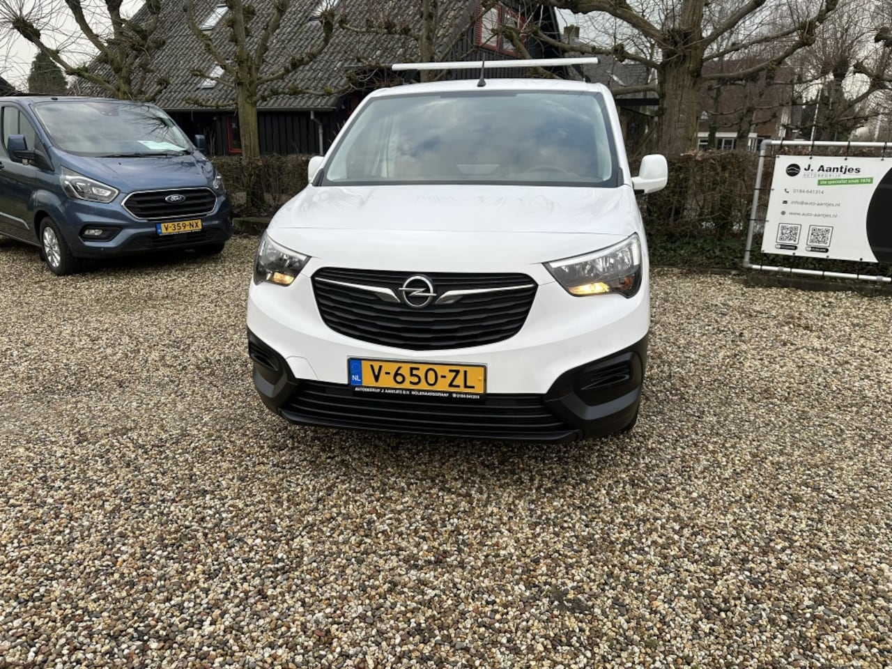 Opel Combo - 1.6D L1H1 Edition+ Navi/Carplay/PDC