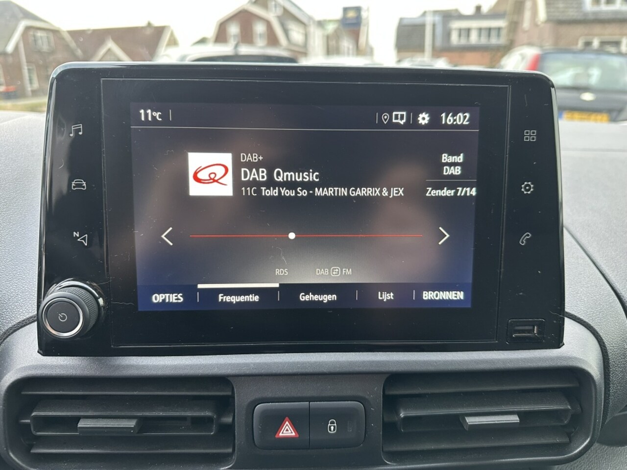Opel Combo - 1.6D L1H1 Edition+ Navi/Carplay/PDC