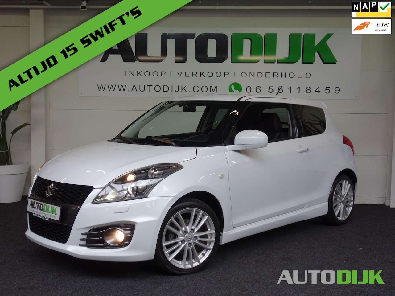 Suzuki Swift - SPORT 1.6 | Nieuwstaat | * Carplay | 6 STUKS - AutoWereld.nl