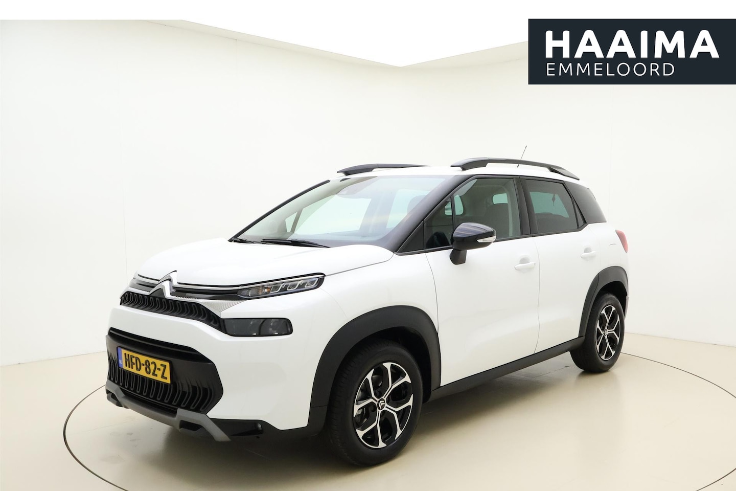 Citroën C3 Aircross - 1.2 PureTech Shine | Automaat!! | Stoelverwarming | Climate & Cruise Control | Apple CarPl - AutoWereld.nl