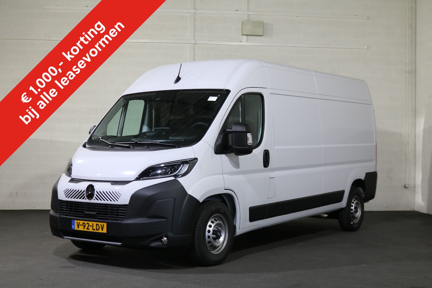 Citroën Jumper - 2.2 BlueHDi 180pk S&S L3 H2 Automaat - AutoWereld.nl