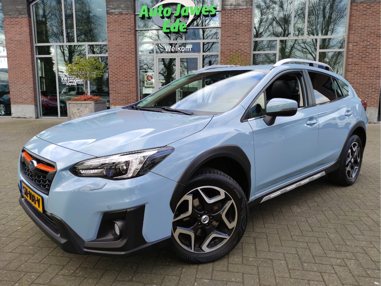 Subaru XV - 2.0i Premium Afn.trekhaak - Leder - Schuif/Kanteldak - Allseasonbanden - AutoWereld.nl