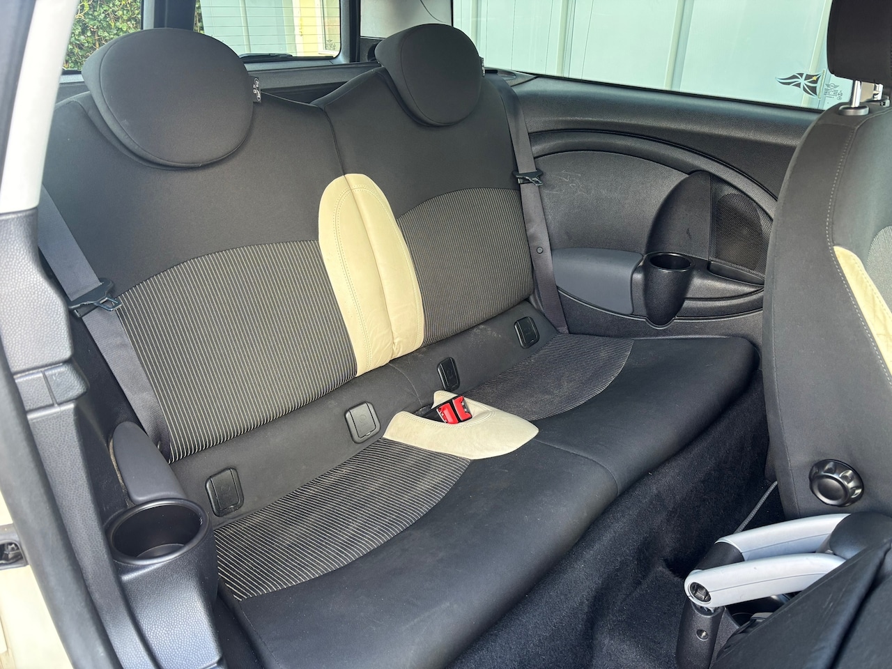 MINI Clubman - Mini 1.6 Cooper AIRCO//CRUISE//NAVI//ELEC.RAMEN//CLUBMAN//AUTOMAAT//LPG