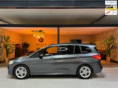 BMW 2-serie Gran Tourer - 218i M Sport Garantie Trekhaak Pano Head-up Camera Navi StoelVW Sfeer Cruise Clima Elekach