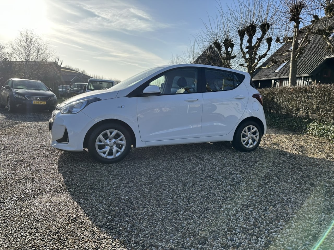 Hyundai i10 - 1.0i Comfort Airco/Cruise-Control - AutoWereld.nl