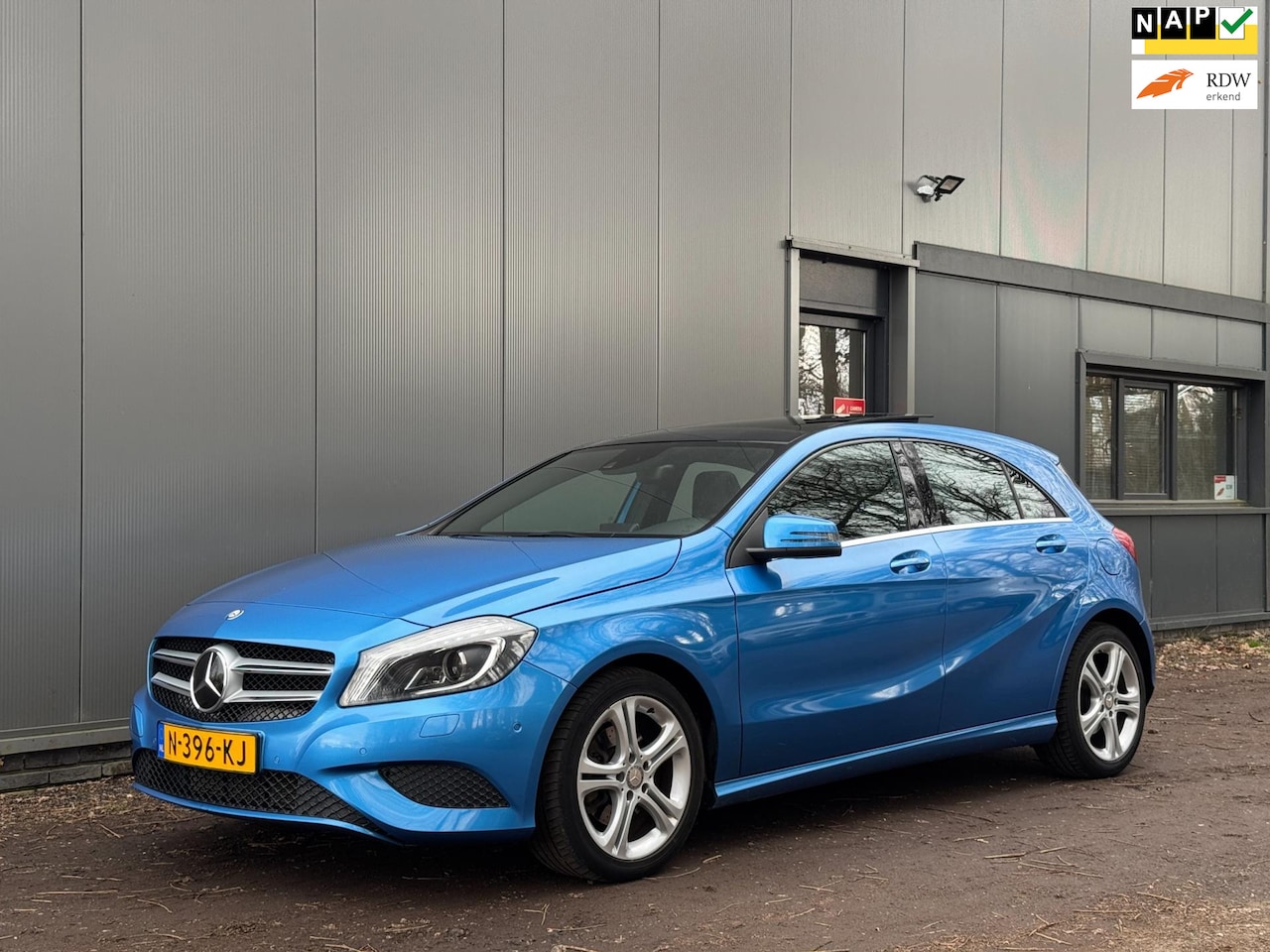 Mercedes-Benz A-klasse - 200 Prestige PANO|NAVI|CRUISE|PDC| - AutoWereld.nl